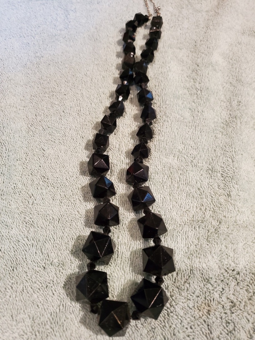Women's necklace